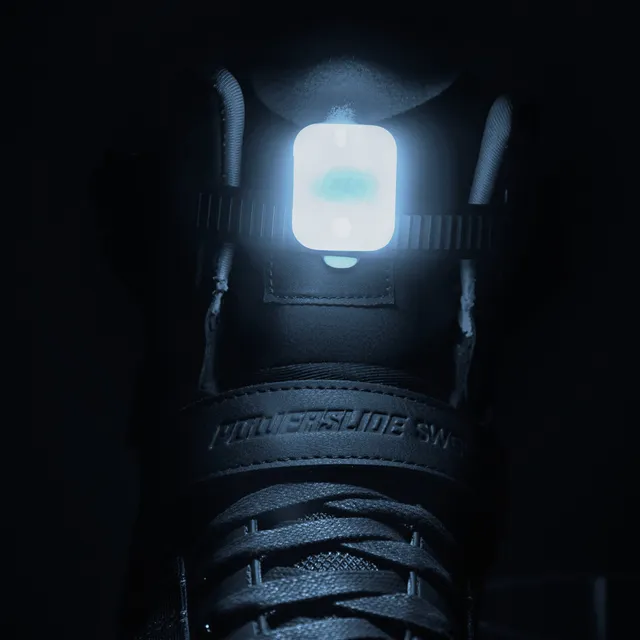 powerslide-led-clip-white-wiederaufladbares-led-licht-f-r-night-skating image 1